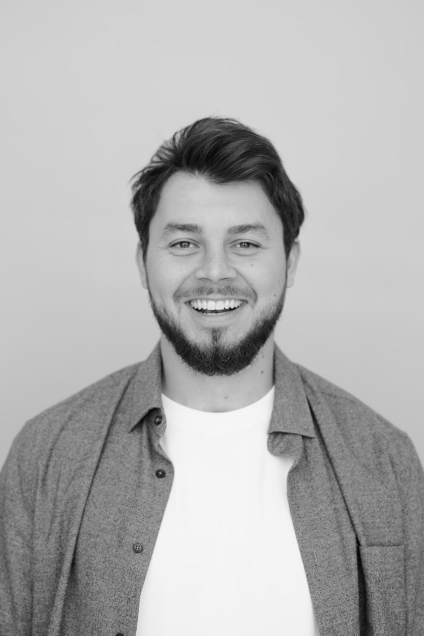 Автор статьи: Леонид Гренадеров Леонидович